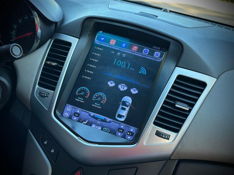 Chevrolet CRUZE SEDAN LT 1.8 2013 NEUMANN VEÍCULOS ARROIO DO MEIO / Carros no Vale