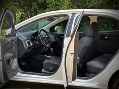 Chevrolet ONIX LTZ 1.4 2015 NEUMANN VEÍCULOS ARROIO DO MEIO / Carros no Vale