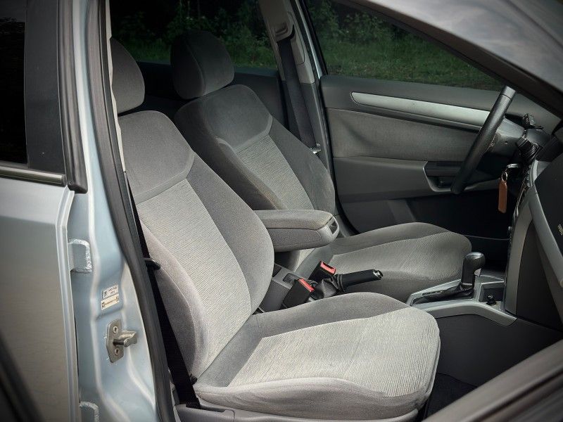 Chevrolet VECTRA ELEGANCE 2.0 2011 NEUMANN VEÍCULOS ARROIO DO MEIO / Carros no Vale