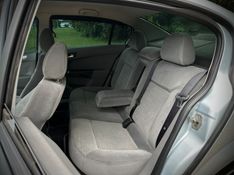 Chevrolet VECTRA ELEGANCE 2.0 2011 NEUMANN VEÍCULOS ARROIO DO MEIO / Carros no Vale