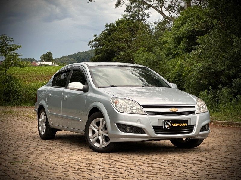 Chevrolet VECTRA ELEGANCE 2.0 2011 NEUMANN VEÍCULOS ARROIO DO MEIO / Carros no Vale