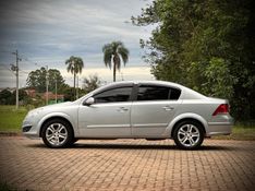 Chevrolet VECTRA ELEGANCE 2.0 2011 NEUMANN VEÍCULOS ARROIO DO MEIO / Carros no Vale