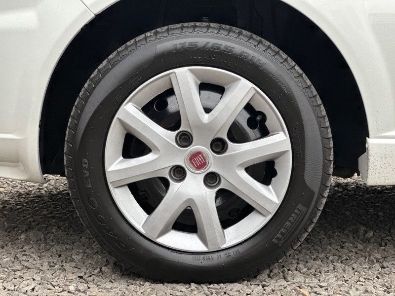 Fiat SIENA EL 1.0 2014 NEUMANN VEÍCULOS ARROIO DO MEIO / Carros no Vale