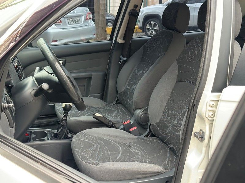 Fiat SIENA EL 1.0 2014 NEUMANN VEÍCULOS ARROIO DO MEIO / Carros no Vale