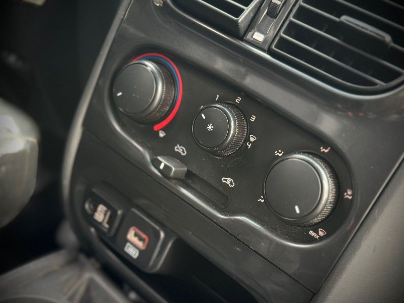 Fiat STRADA C.DUPLA FREEDOM 1.4 2020 NEUMANN VEÍCULOS ARROIO DO MEIO / Carros no Vale Fiat STRADA C.DUPLA FREEDOM 1.4 2020 NEUMANN VEÍCULOS ARROIO DO MEIO / Carros no Vale