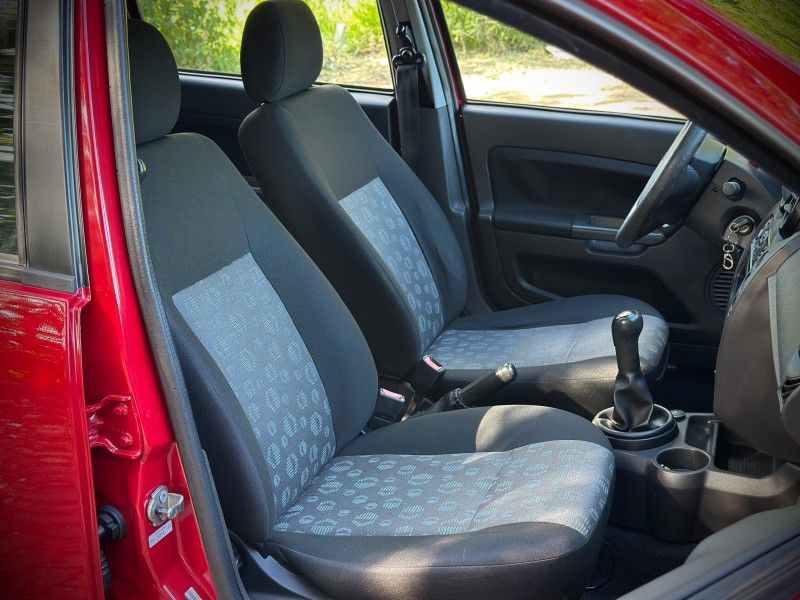 Ford FIESTA 1.6 2012 NEUMANN VEÍCULOS ARROIO DO MEIO / Carros no Vale