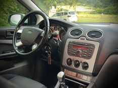 Ford FOCUS 1.6 2011 NEUMANN VEÍCULOS ARROIO DO MEIO / Carros no Vale