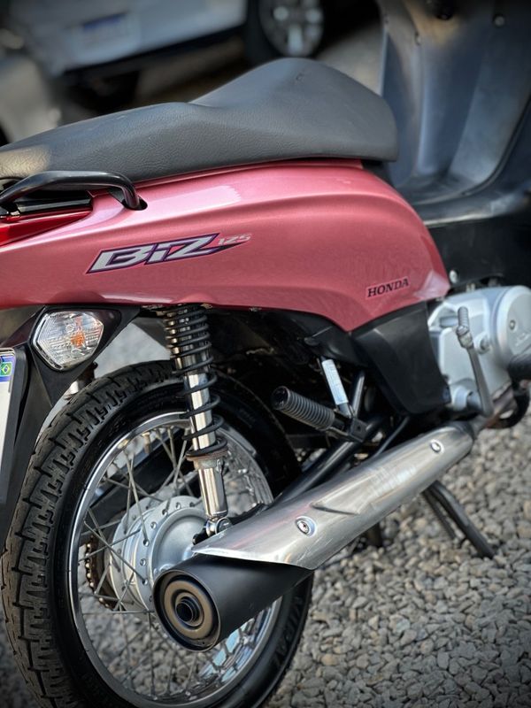 Honda Motos BIZ 125 ES 2014 NEUMANN VEÍCULOS ARROIO DO MEIO / Carros no Vale