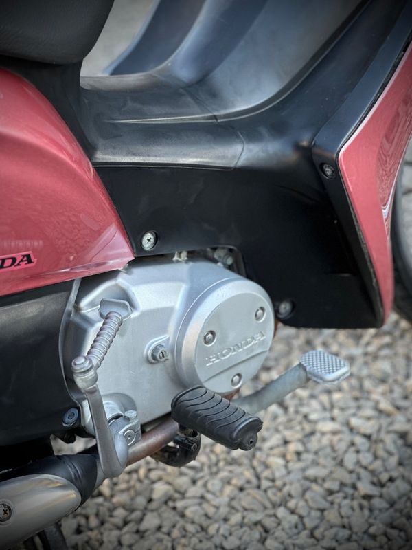 Honda Motos BIZ 125 ES 2014 NEUMANN VEÍCULOS ARROIO DO MEIO / Carros no Vale