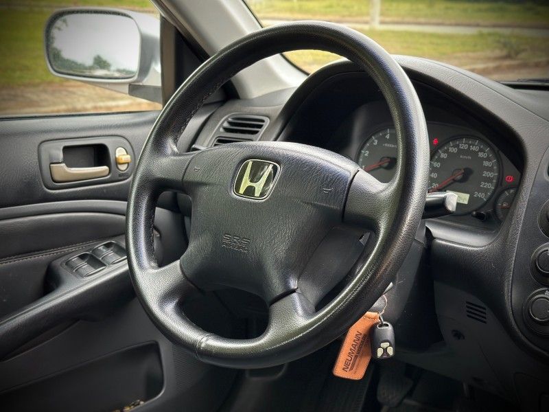 Honda CIVIC SEDAN LX 2001 NEUMANN VEÍCULOS ARROIO DO MEIO / Carros no Vale