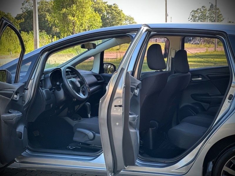 Honda FIT EX 1.5 FLEXTONE CVT 2015 NEUMANN VEÍCULOS ARROIO DO MEIO / Carros no Vale