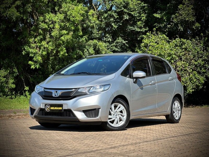 Honda FIT LX 1.5 2015 NEUMANN VEÍCULOS ARROIO DO MEIO / Carros no Vale