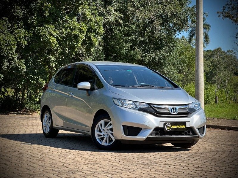 Honda FIT LX 1.5 2015 NEUMANN VEÍCULOS ARROIO DO MEIO / Carros no Vale