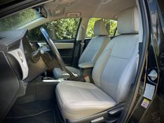 Toyota COROLLA XEi 2.0 2018 NEUMANN VEÍCULOS ARROIO DO MEIO / Carros no Vale