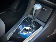 Toyota COROLLA XEi 2.0 2018 NEUMANN VEÍCULOS ARROIO DO MEIO / Carros no Vale