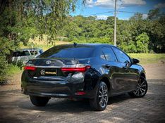 Toyota COROLLA XEi 2.0 2018 NEUMANN VEÍCULOS ARROIO DO MEIO / Carros no Vale