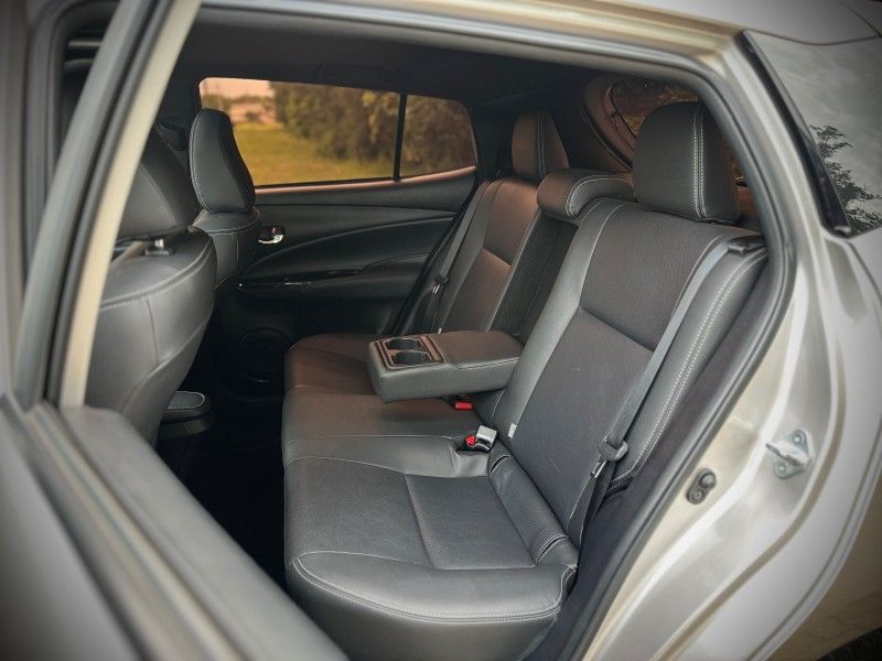 Toyota YARIS XLS 1.5 2020 NEUMANN VEÍCULOS ARROIO DO MEIO / Carros no Vale