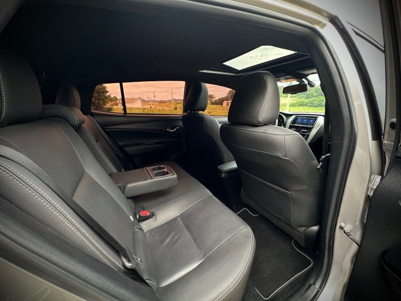 Toyota YARIS XLS 1.5 2020 NEUMANN VEÍCULOS ARROIO DO MEIO / Carros no Vale