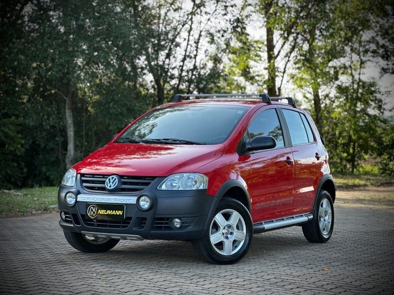 Volkswagen CROSSFOX 1.6 2008 NEUMANN VEÍCULOS ARROIO DO MEIO / Carros no Vale Volkswagen CROSSFOX 1.6 2008 NEUMANN VEÍCULOS ARROIO DO MEIO / Carros no Vale