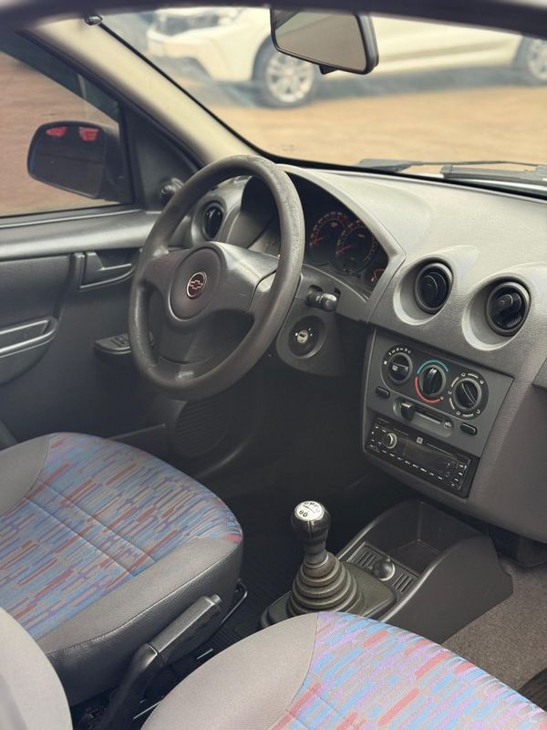 Chevrolet CELTA SPIRIT 1.0 8V 2010 FERREIRA VEÍCULOS VENÂNCIO AIRES / Carros no Vale Chevrolet CELTA SPIRIT 1.0 8V 2010 FERREIRA VEÍCULOS VENÂNCIO AIRES / Carros no Vale