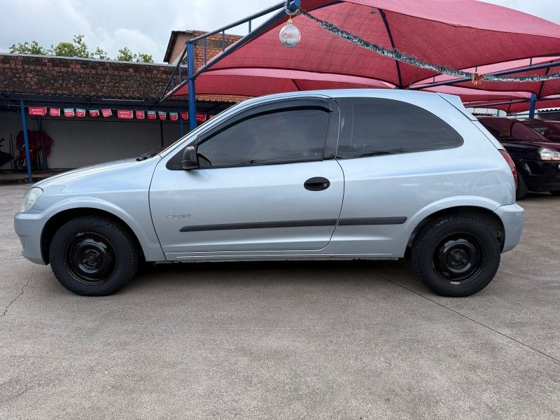 Chevrolet CELTA SPIRIT 1.0 8V 2010 FERREIRA VEÍCULOS VENÂNCIO AIRES / Carros no Vale Chevrolet CELTA SPIRIT 1.0 8V 2010 FERREIRA VEÍCULOS VENÂNCIO AIRES / Carros no Vale