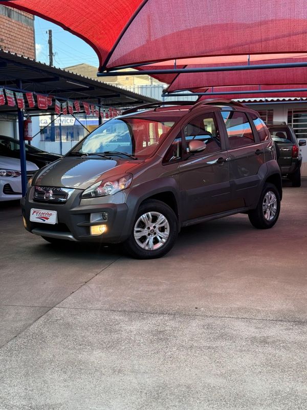 Fiat IDEA ADVENTURE 1.8 2014 FERREIRA VEÍCULOS VENÂNCIO AIRES / Carros no Vale