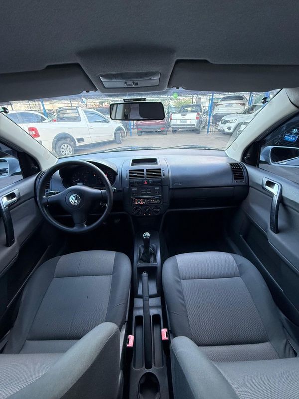 Volkswagen POLO SEDAN 1.6 8V 2007 FERREIRA VEÍCULOS VENÂNCIO AIRES / Carros no Vale