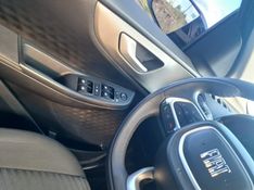 FIAT FASTBACK 1.0 AUDACE 200 TURBO 2023/2024 HUBNER MULTIMARCAS FARROUPILHA / Carros no Vale