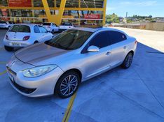 RENAULT FLUENCE 2.0 DYNAMIQUE 16V 2011/2011 HUBNER MULTIMARCAS FARROUPILHA / Carros no Vale
