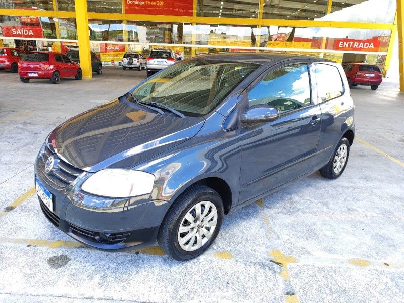 VOLKSWAGEN FOX 2008/2009 HUBNER MULTIMARCAS FARROUPILHA / Carros no Vale