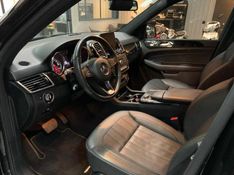 MERCEDES-BENZ GLE 350 3.0 V6 BLUETEC DIESEL HIGHWAY 4MATIC 9G-TRONIC 2018/2018 FÁBIO BERNARDES PORTO ALEGRE / Carros no Vale