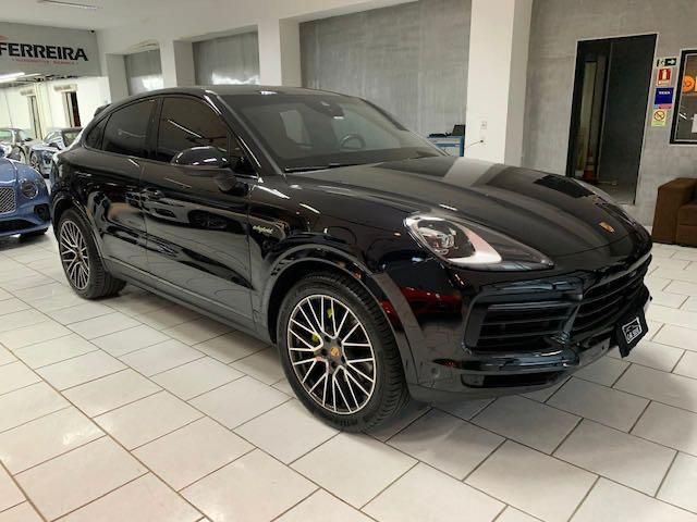 PORSCHE CAYENNE 3.0 V6 E-HYBRID COUPÉ AWD TIPTRONIC S 2020/2021 FÁBIO BERNARDES PORTO ALEGRE / Carros no Vale