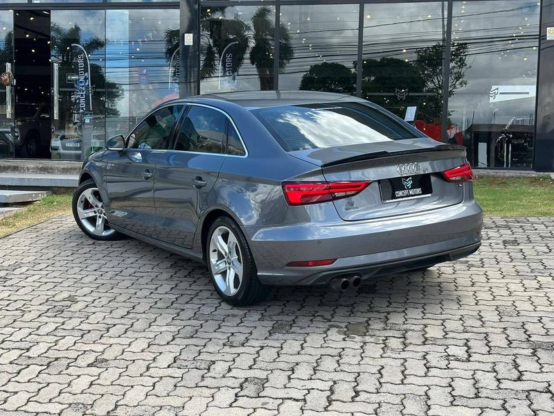 Audi A3 Sedan Prestige Plus 1.4 TFSI Flex Tip 2019/2020 CONCEPT MOTORS PASSO FUNDO / Carros no Vale Audi A3 Sedan Prestige Plus 1.4 TFSI Flex Tip 2019/2020 CONCEPT MOTORS PASSO FUNDO / Carros no Vale