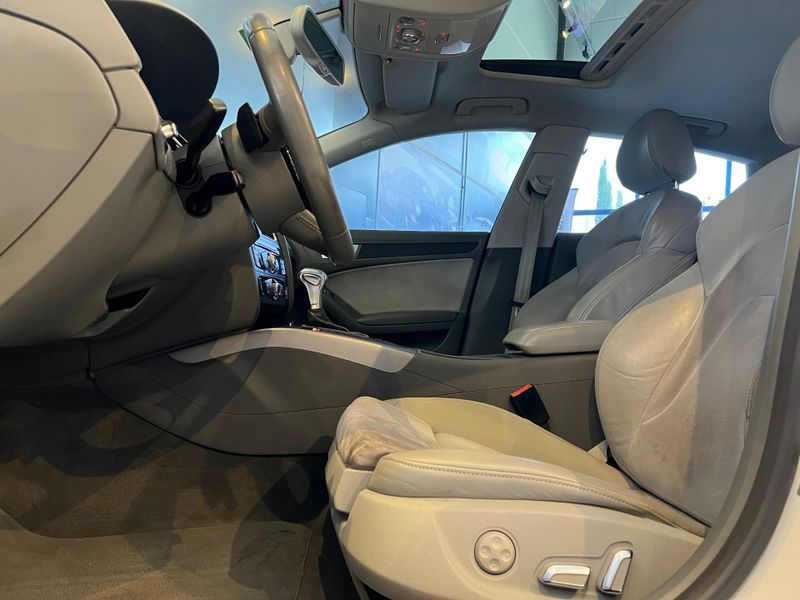 Audi A5 Sportback 2.0 16V TFSI 180cv Multi. 2013/2014 CONCEPT MOTORS PASSO FUNDO / Carros no Vale Audi A5 Sportback 2.0 16V TFSI 180cv Multi. 2013/2014 CONCEPT MOTORS PASSO FUNDO / Carros no Vale