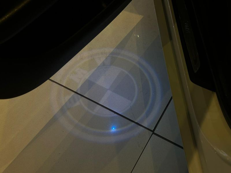 BMW 120i Sport 2.0/ActiveFlex 16V Aut. 2018/2019 CONCEPT MOTORS PASSO FUNDO / Carros no Vale BMW 120i Sport 2.0/ActiveFlex 16V Aut. 2018/2019 CONCEPT MOTORS PASSO FUNDO / Carros no Vale