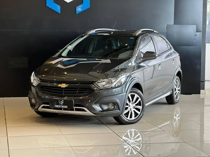 Chevrolet Onix HATCH ACTIV 1.4 8V Flex 5P Aut. 2016/2017 CONCEPT MOTORS PASSO FUNDO / Carros no Vale Chevrolet Onix HATCH ACTIV 1.4 8V Flex 5P Aut. 2016/2017 CONCEPT MOTORS PASSO FUNDO / Carros no Vale