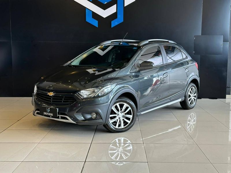 Chevrolet Onix HATCH ACTIV 1.4 8V Flex 5P Aut. 2016/2017 CONCEPT MOTORS PASSO FUNDO / Carros no Vale Chevrolet Onix HATCH ACTIV 1.4 8V Flex 5P Aut. 2016/2017 CONCEPT MOTORS PASSO FUNDO / Carros no Vale