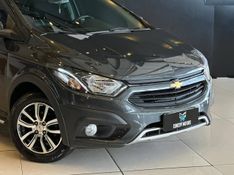 Chevrolet Onix HATCH ACTIV 1.4 8V Flex 5P Aut. 2016/2017 CONCEPT MOTORS PASSO FUNDO / Carros no Vale