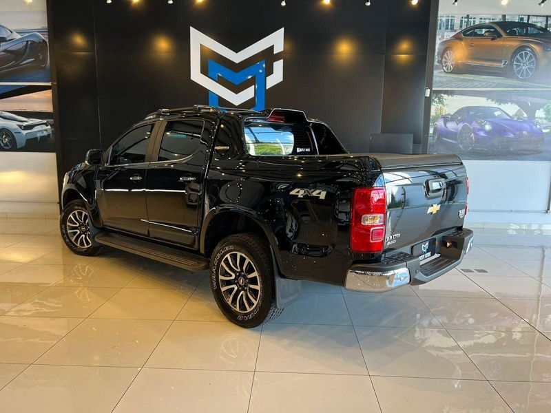 Chevrolet S-10 Pick-up S10 P-Up H.Country 2.8 4×4 CD Dies.Aut. 2016/2017 CONCEPT MOTORS PASSO FUNDO / Carros no Vale