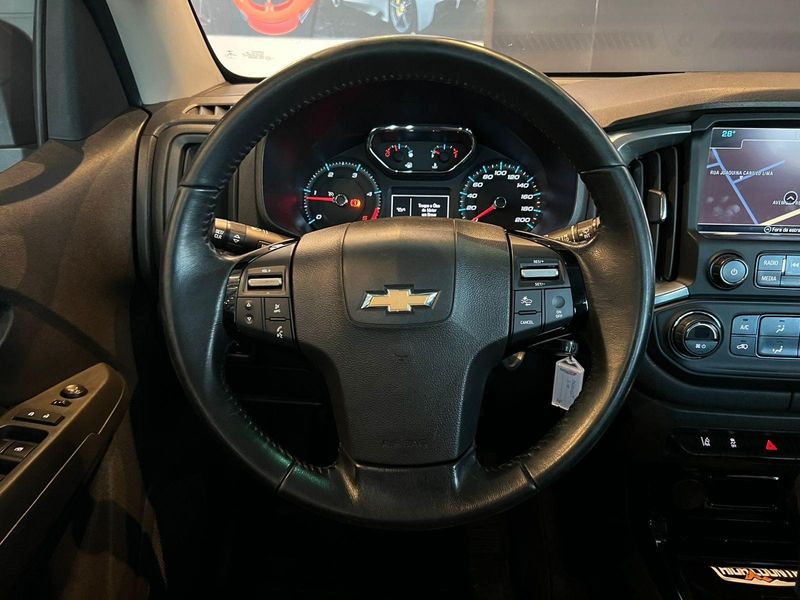 Chevrolet S-10 Pick-up S10 P-Up H.Country 2.8 4×4 CD Dies.Aut. 2016/2017 CONCEPT MOTORS PASSO FUNDO / Carros no Vale