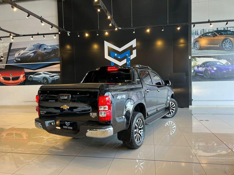 Chevrolet S-10 Pick-up S10 P-Up H.Country 2.8 4×4 CD Dies.Aut. 2016/2017 CONCEPT MOTORS PASSO FUNDO / Carros no Vale