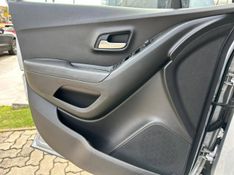 Chevrolet Tracker LT 1.4 Turbo 16V Flex 4×2 Aut. 2017/2018 CONCEPT MOTORS PASSO FUNDO / Carros no Vale