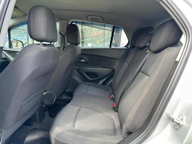 Chevrolet Tracker LT 1.4 Turbo 16V Flex 4×2 Aut. 2017/2018 CONCEPT MOTORS PASSO FUNDO / Carros no Vale
