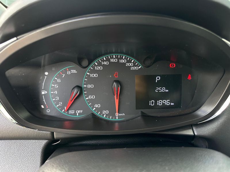 Chevrolet Tracker LT 1.4 Turbo 16V Flex 4×2 Aut. 2017/2018 CONCEPT MOTORS PASSO FUNDO / Carros no Vale