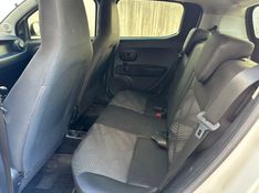 Fiat Mobi EASY 1.0 Fire Flex 5p. 2016/2017 CONCEPT MOTORS PASSO FUNDO / Carros no Vale