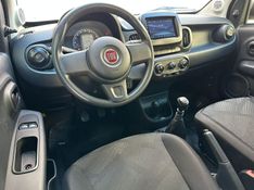 Fiat Mobi EASY 1.0 Fire Flex 5p. 2016/2017 CONCEPT MOTORS PASSO FUNDO / Carros no Vale