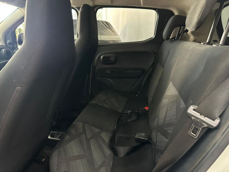 Fiat Mobi EASY 1.0 Fire Flex 5p. 2018/2019 CONCEPT MOTORS PASSO FUNDO / Carros no Vale