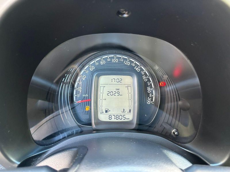 Fiat Mobi EASY 1.0 Fire Flex 5p. 2016/2017 CONCEPT MOTORS PASSO FUNDO / Carros no Vale