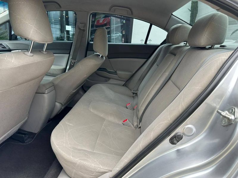 Honda Civic Sedan LXS 1.8/1.8 Flex 16V Mec 4p 2014/2014 CONCEPT MOTORS PASSO FUNDO / Carros no Vale Honda Civic Sedan LXS 1.8/1.8 Flex 16V Mec 4p 2014/2014 CONCEPT MOTORS PASSO FUNDO / Carros no Vale