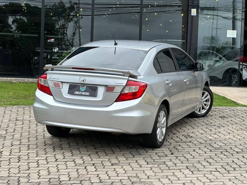 Honda Civic Sedan LXS 1.8/1.8 Flex 16V Mec 4p 2014/2014 CONCEPT MOTORS PASSO FUNDO / Carros no Vale Honda Civic Sedan LXS 1.8/1.8 Flex 16V Mec 4p 2014/2014 CONCEPT MOTORS PASSO FUNDO / Carros no Vale